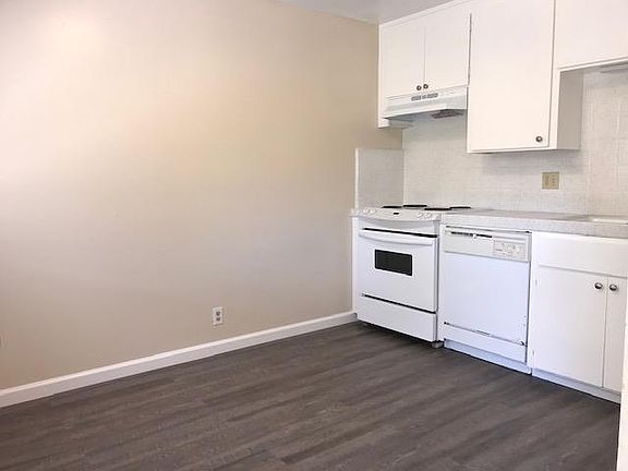 3rd image of 5774 Preston Dr APT 2
