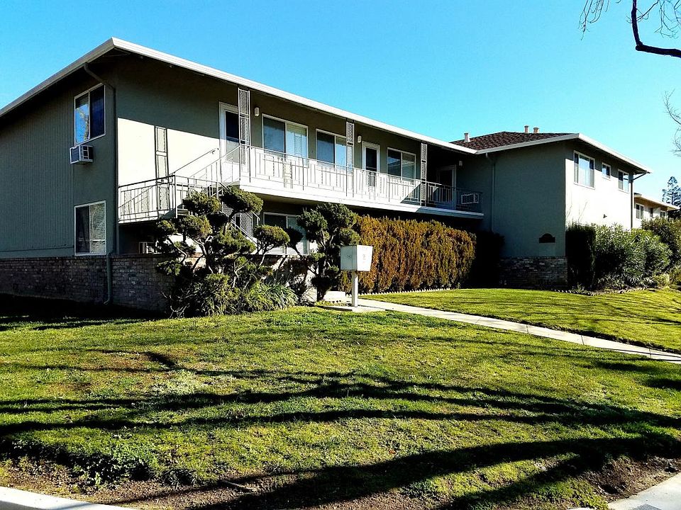 1st image of 161 Towne Ter APT 5