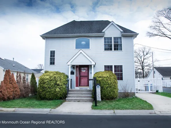 28 Cedar Avenue, North Middletown, NJ 07748