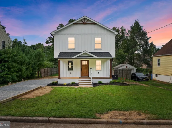 1025 Chestnut Ave, Woodbury Heights, NJ 08097