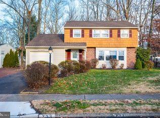 723 Shawnee Rd, Turnersville, NJ 08012