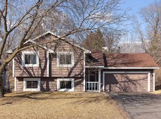 10518 Sherman Dr, Eden Prairie, MN 55347