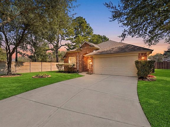 2nd image of 23301 Tuttle Ct