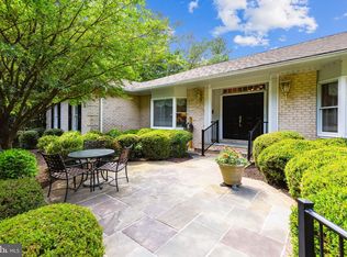 10006 Jaydee Blvd, Fairfax Station, VA 22039