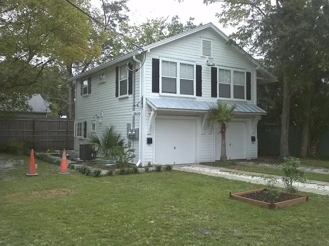 1809 Naldo Ave — Photo 6