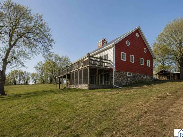 12141 Tripp Ave, Dundee, MN 56131