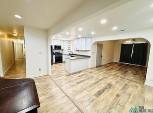 302 Ciniza Ct, Gallup, NM 87301