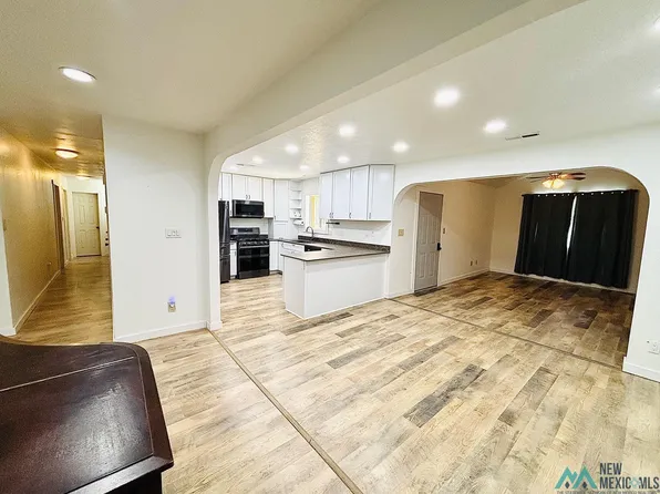 302 Ciniza Ct, Gallup, NM 87301