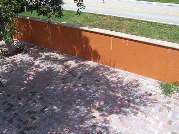 Privacy wall 6 ft