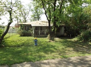 1240 Dwight St, Houston, TX 77015