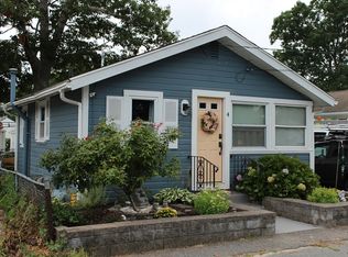 4 Greenwood Ave, Wareham, MA 02571