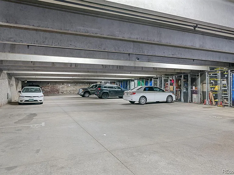 2261 Blake St #4D — Photo 10