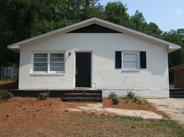 2521 Vesson Ave, Durham, NC 27707