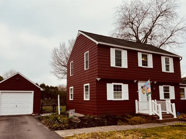 6 Morningside Dr, Cortland, NY 13045