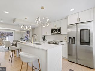 8454 Lazy Creek Ct, Springfield, VA 22153