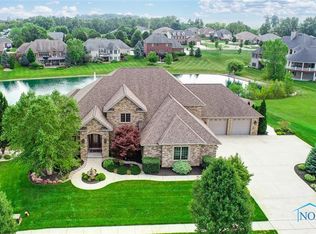 8397 Lakeside Dr, Findlay, OH 45840