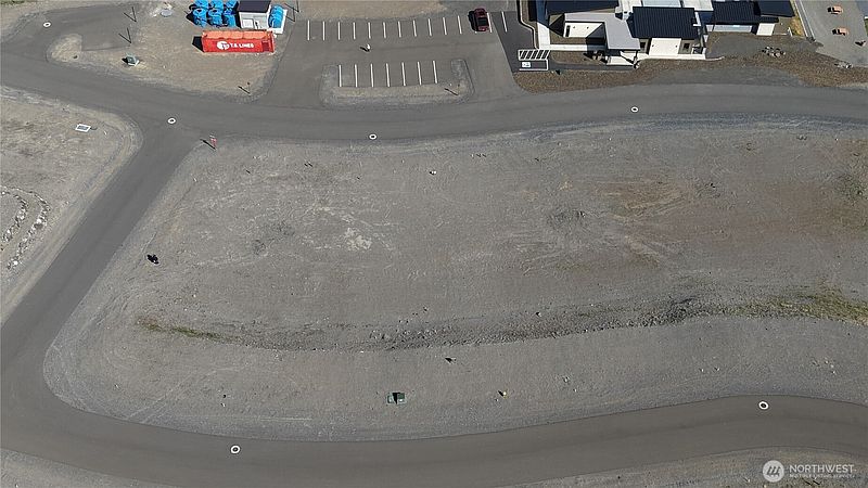 4th image of 360 Vantage Bay Loop