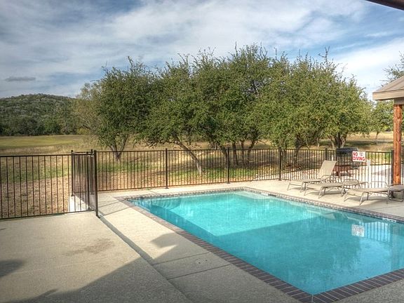 3rd image of 1546 Mountain Valley Dr