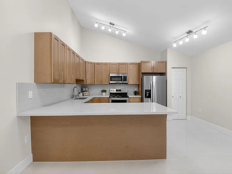 9939 Boca Gardens Trl — Photo 9