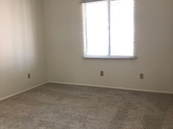 5th image of 6145 Antelope Villas Cir Unit 109