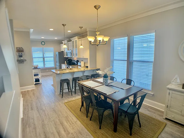 1415 Canal Dr #2 — Photo 5
