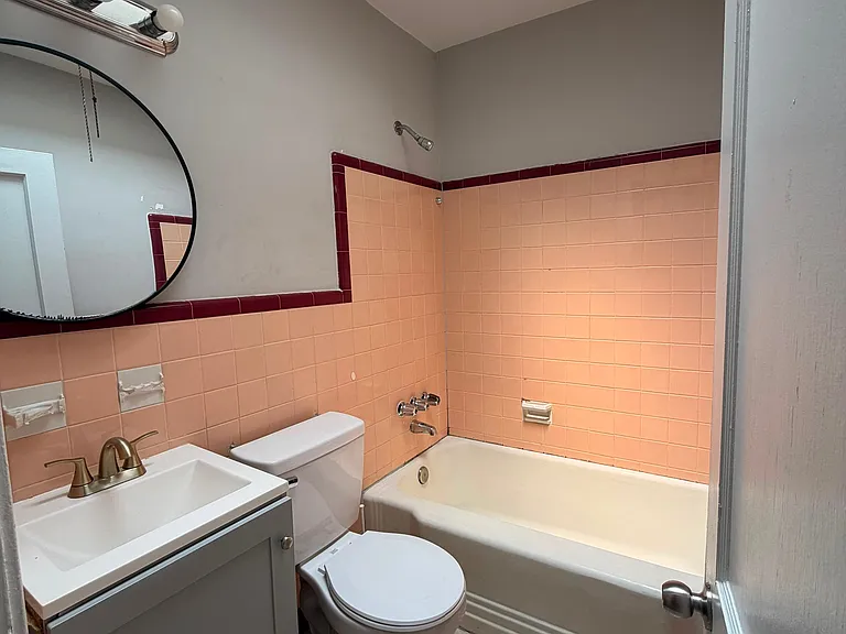 2920 Tyson Ave — Photo 5