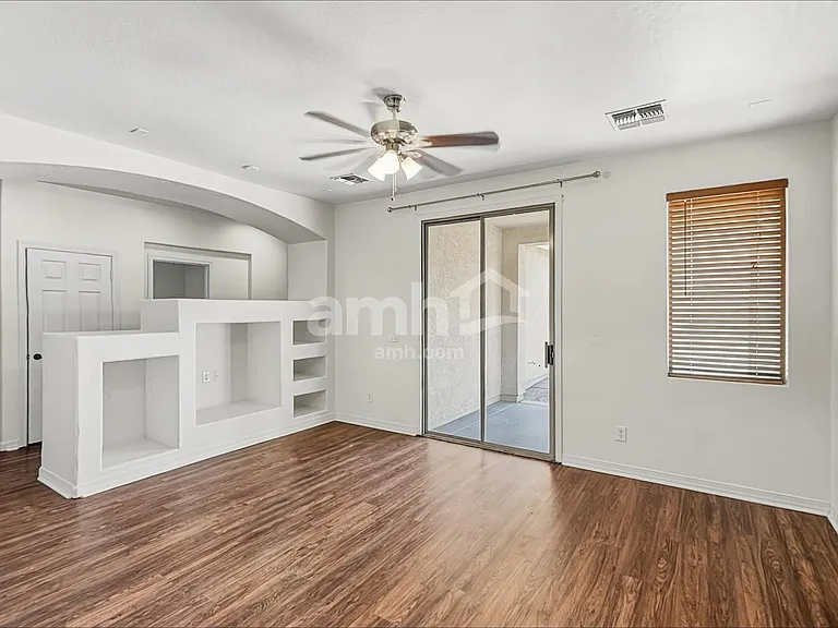 3464 E Packard Dr — Photo 6