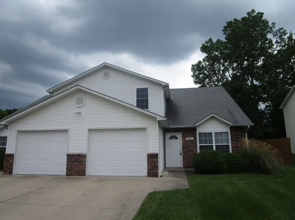 5013-5015 Carrie Ridge Dr.