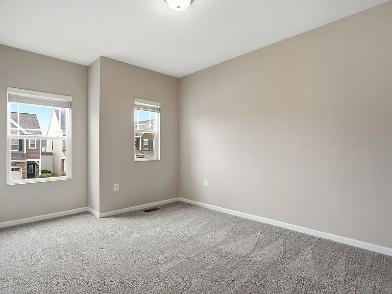 1017 Epiphany Rd — Photo 21