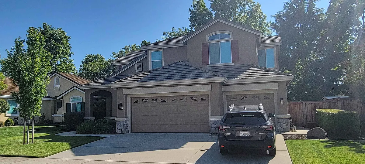 Building Photo - 3601 Pacifica Ln