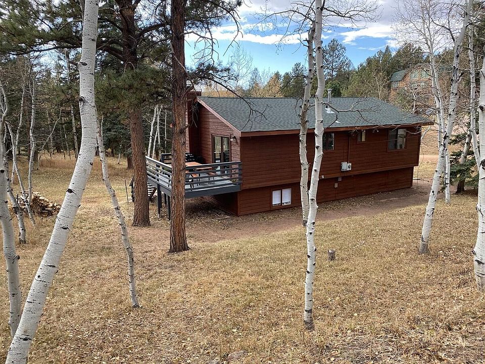 1st image of 150 Valley Ln