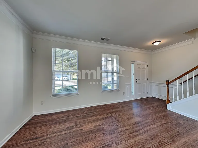 2008 City Lights Dr — Photo 8