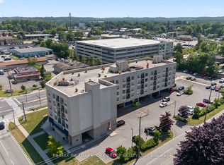 160 Wellington St E #210, Aurora, ON L4G1J3