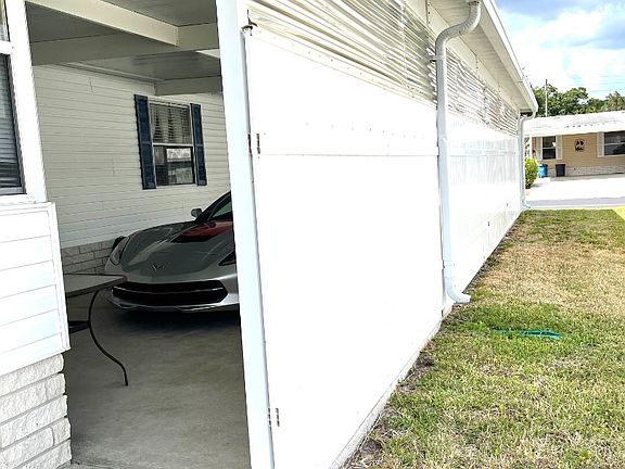 3rd image of 39345 Keiths Cir