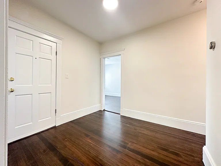 156 Homes Ave #3 — Photo 10