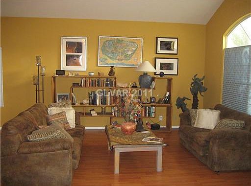 4th image of 3036 Pearl Harbor Dr