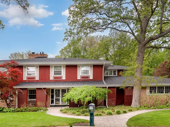 1560 Kinney Ct, Essexville, MI 48732