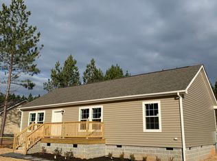 447 Plum Nutty Rd, Henderson, NC 27537