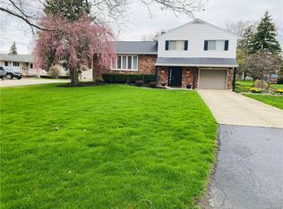 1005 James Dr, Lewiston, NY