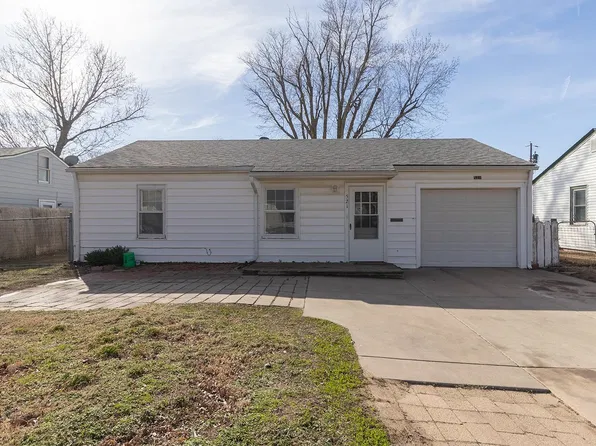 521 N Mount Carmel Ave, Wichita, KS 67203