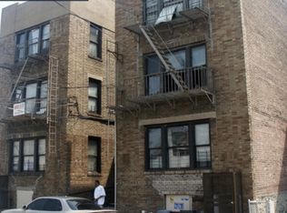 864 E 221st St APT 3F, Bronx, NY 10467