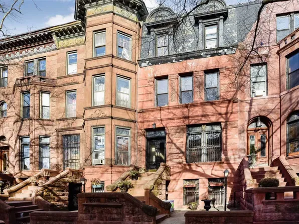115 Bainbridge St, Brooklyn, NY 11233