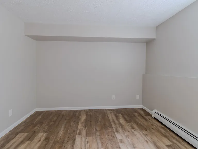 The Tides 1510 Veterans Dr — Photo 90
