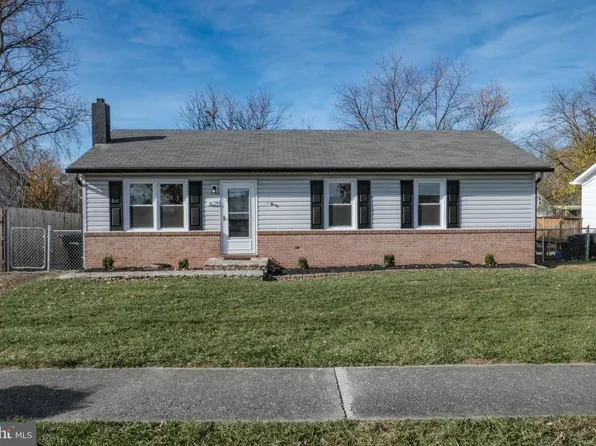 625 Baker Ln, Winchester, VA 22601