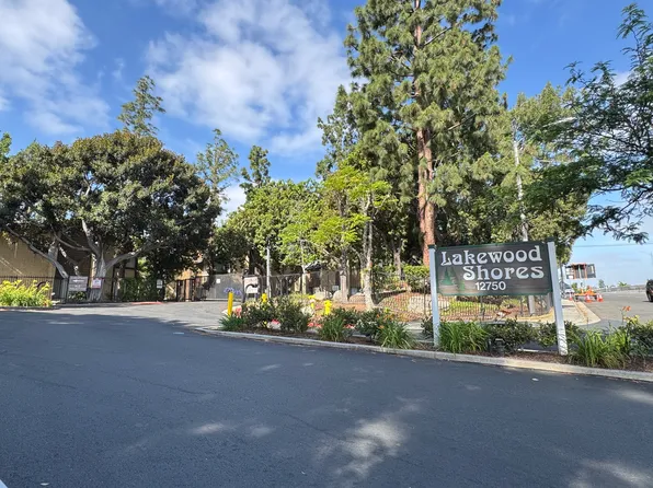 12750 Centralia St Unit 227, Lakewood, CA 90715