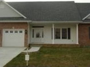7405 Preston Dr, Springfield, IL 62711