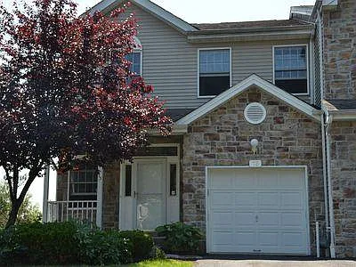 73 Rhyan Dr Photo 1