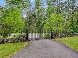 158 Halgas Ln, Pocono Pines, PA 18350