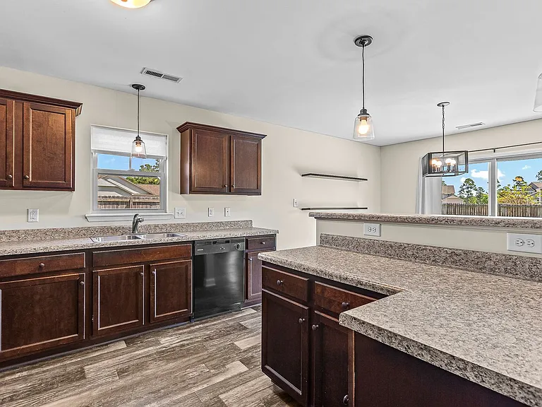 120 Prospect Dr — Photo 12