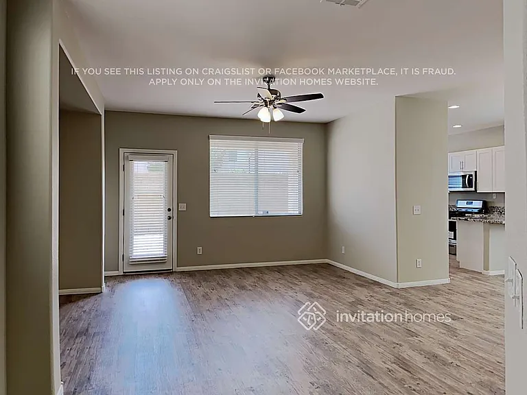 9045 Sheffield Garden Ave — Photo 5